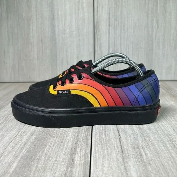 Vans Authentic Refract Rainbow Sunset Stripes Lace Up Sneaker Women’s Size 7 - Picture 3 of 10